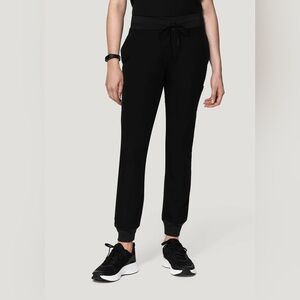 Women’s Mandala Black 9 Pocket Jogger Scrub Pants - Like New